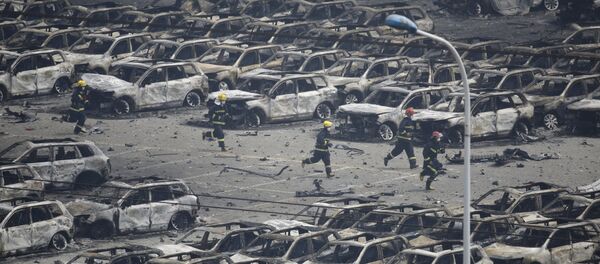 Китайские спасатели на месте взрыва - Sputnik Беларусь