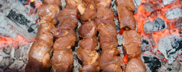 Шашлык из свинины в горчично-томатном маринаде - Sputnik Беларусь