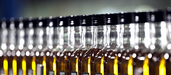 Бутылки на производстве - Sputnik Беларусь