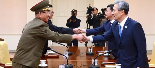 Переговоры между КНДР и Южной Корей, начавшиеся 22 августа - Sputnik Беларусь