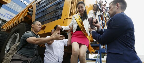 Участницы международного конкурса Миссис Вселенная-2015 - Sputnik Беларусь