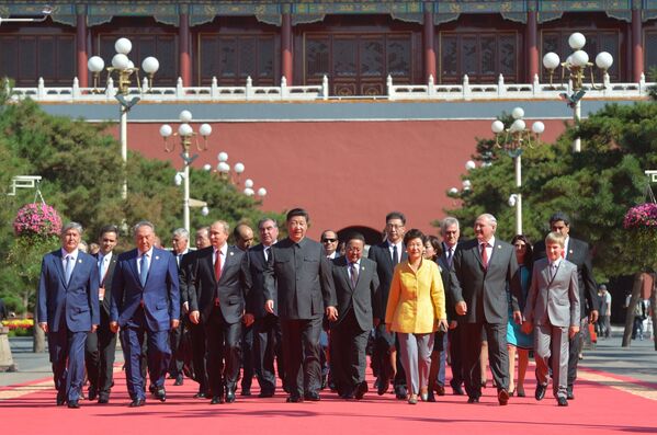 Во время церемонии встречи гостей, прибывших в Пекин на парад - Sputnik Беларусь