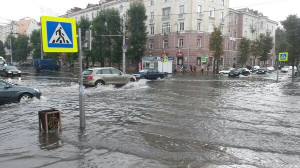 Затопленные улицы Могилева - Sputnik Беларусь