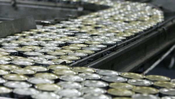 Производство рыбных консервов, архивное фото - Sputnik Беларусь