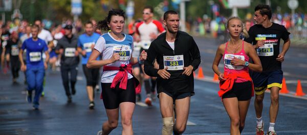 Участники Минского полумарафона - Sputnik Беларусь
