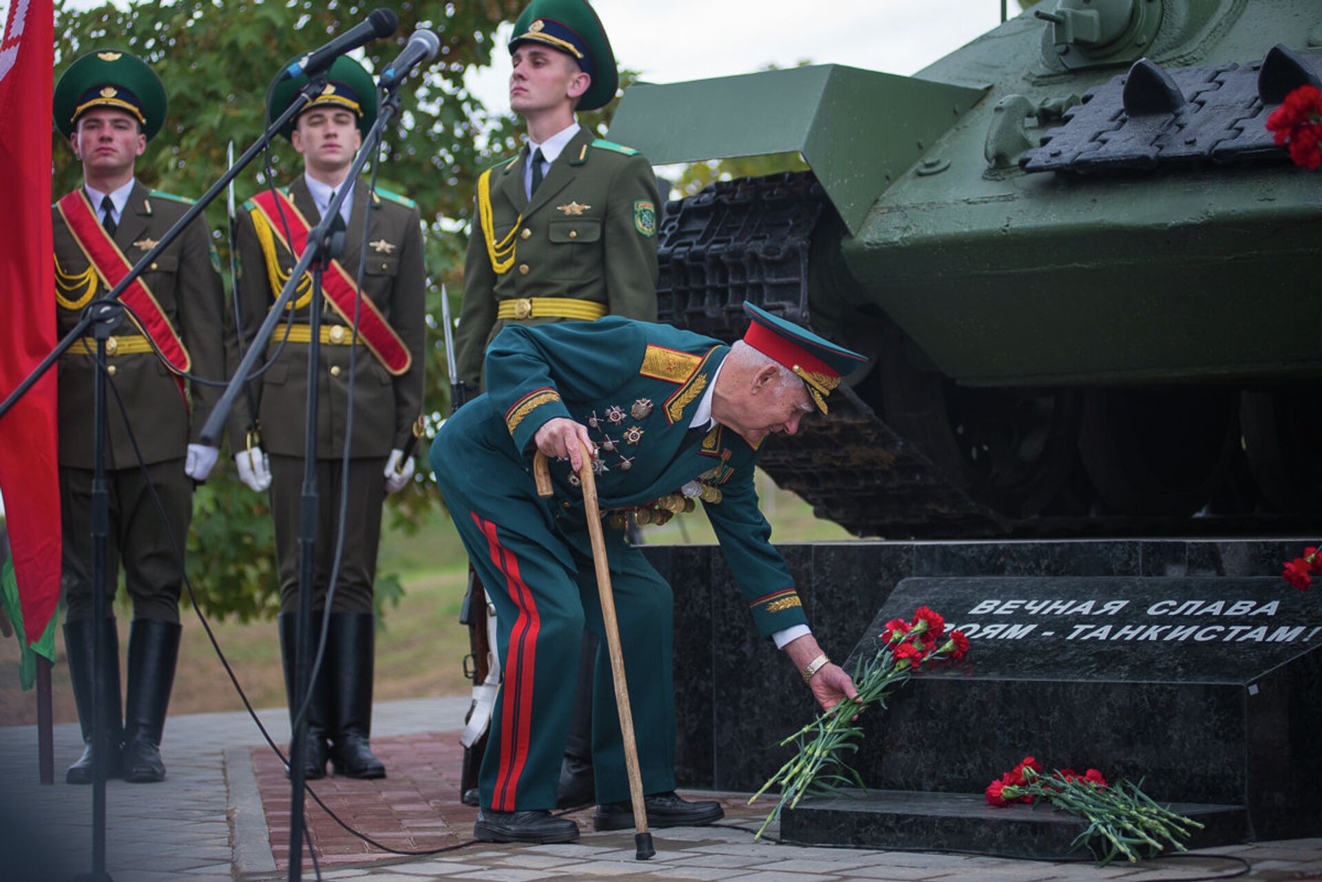 Открытие памятника танку Т-34-76 - Sputnik Беларусь, 1920, 17.04.2024