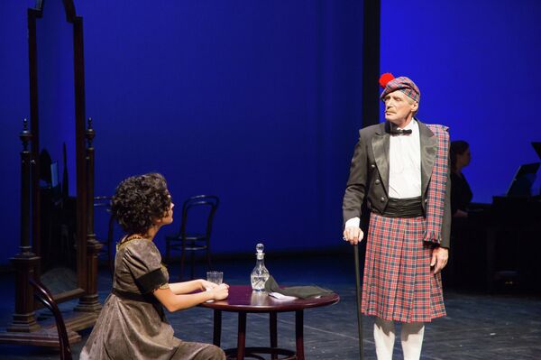 Сфинкс: Я думаю, ваш муж вам изменяет (Александр Подобед и Марта Голубева) - Sputnik Беларусь