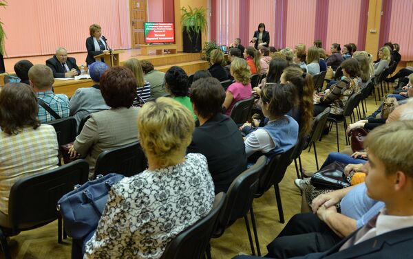 Марианна Щеткина на встрече с избирателями - Sputnik Беларусь