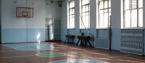 Побегать-попрыгать в спортивном зале тоже хорошо - но хотелось бы, чтобы при этом ребенок чему-то учился Побегать-попрыгать в спортивном зале тоже хорошо - но хотелось бы, чтобы при этом ребенок чему-то учился - Sputnik Беларусь