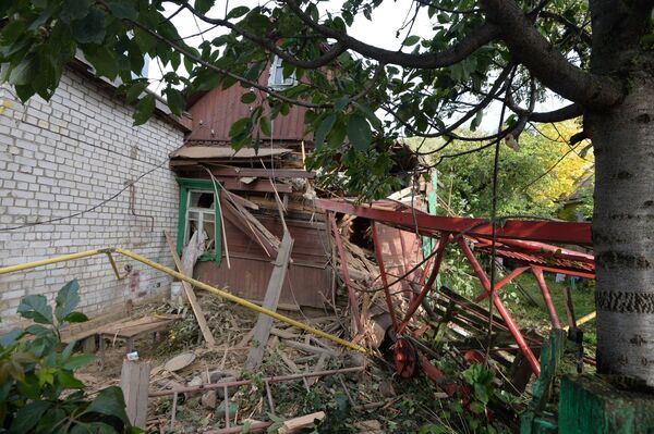 Разрушенный дом на ул. Грушевской в Минске - Sputnik Беларусь
