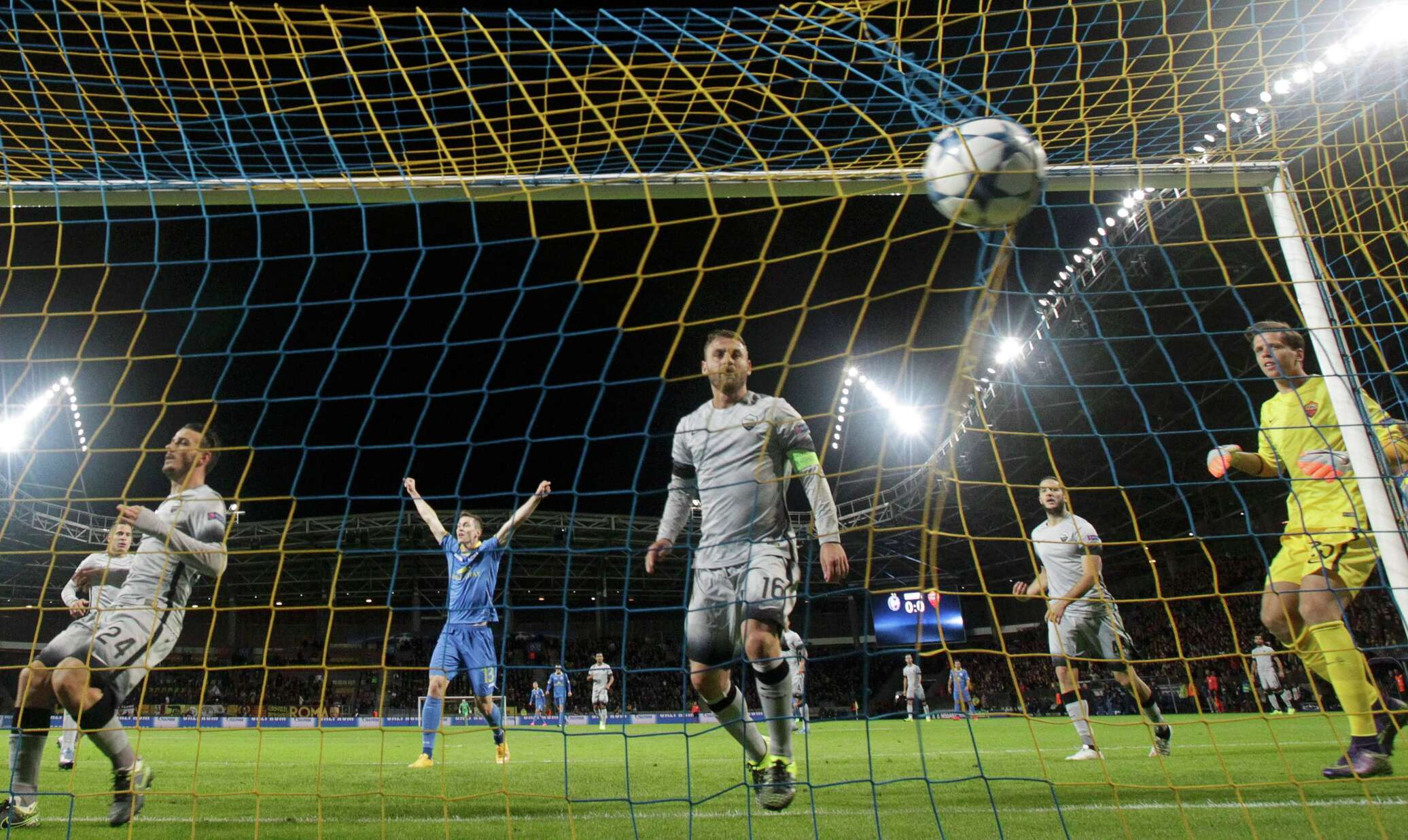 Прогноз на матч от профессионалов неман гродно- шахтёр солигорск. Marcel sabitzer. Лч в беларуси. Bate. Лч в беларуси.