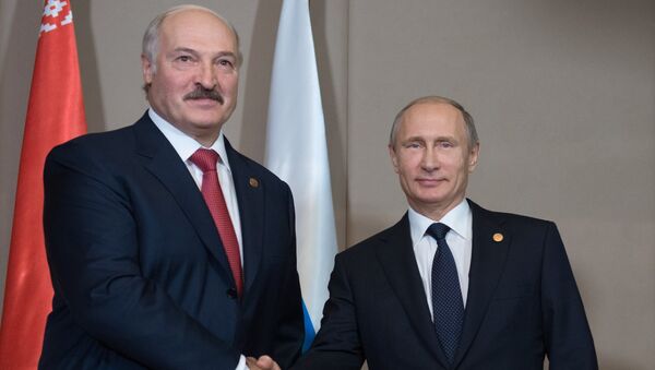 Александр Лукашенко и Владимир Путин на заседании Совета глав государств-участников СНГ - Sputnik Беларусь