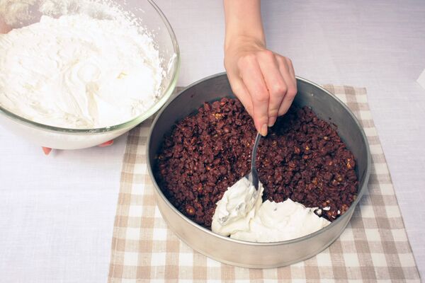 Воздушный торт из мюсли  - Sputnik Беларусь