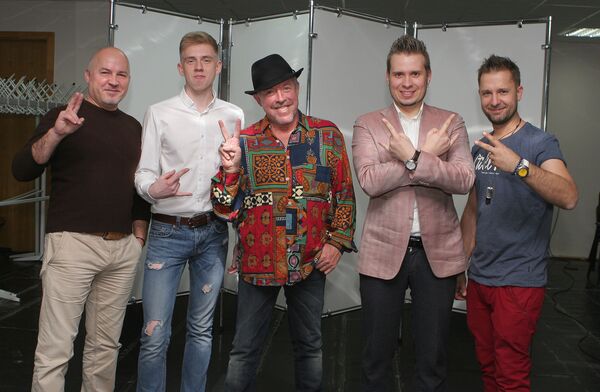 Победители конкурса Кто лучше споет Машину времени, белорусская группа Шерлок Холмс - Sputnik Беларусь