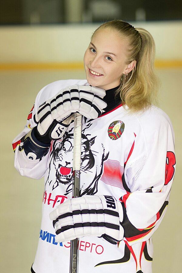 Одним из первых клубов Кристины Лой стала минская Пантера Одним из первых клубов Кристины Лой стала минская Пантера - Sputnik Беларусь