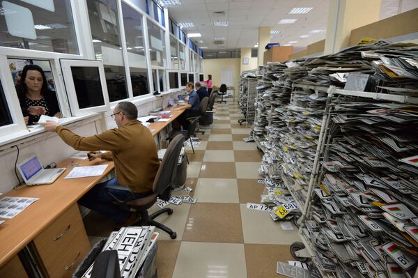 По ту сторону регистрационного окошка - Sputnik Беларусь