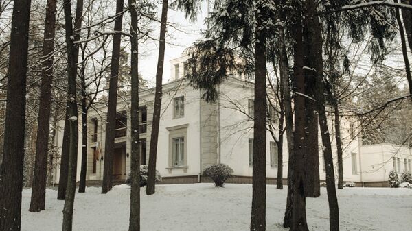Дом, в котором были подписаны документы о создании СНГ, 8 декабря 1991 года, Беловежская Пуща, Вискули - Sputnik Беларусь