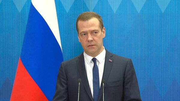 СПУТНИК_Медведев ответил на вопрос о возможном запрете полетов из РФ в другие страны - Sputnik Беларусь
