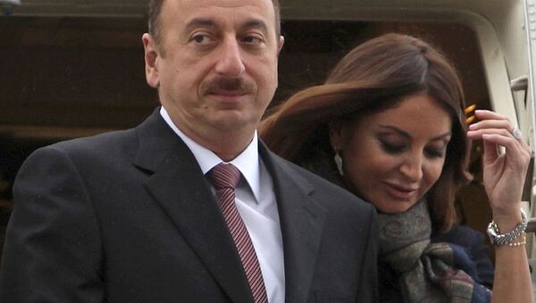 Президент Ильхам Алиев и Первая леди Мехрибан Алиева - Sputnik Беларусь