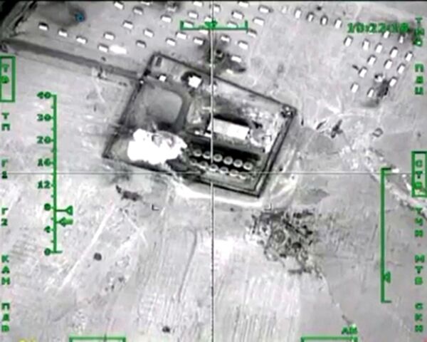 Нанесение авиаудара ВКС России по нефтехранилищам террористов в Сирии - Sputnik Беларусь