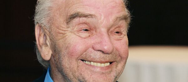 Композитор Владимир Шаинский во время юбилейного концерта детского коллектива Непоседы в Москве Композитор Владимир Шаинский во время юбилейного концерта детского коллектива Непоседы в Москве - Sputnik Беларусь