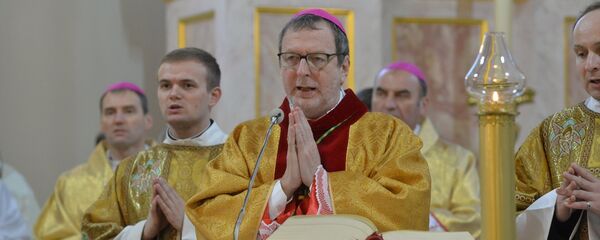 Апостольский нунций Клаудио Гуджеротти отслужил мессу в Минске - Sputnik Беларусь