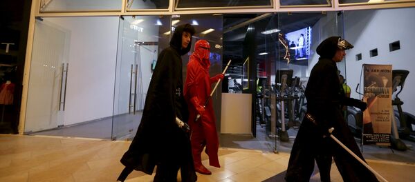 Фанаты Звездный войн на премьере в Гватемале, 16 декабря - Sputnik Беларусь