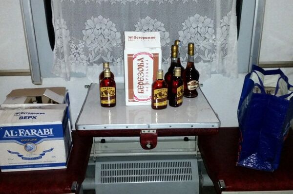Контрабандный алкоголь - Sputnik Беларусь