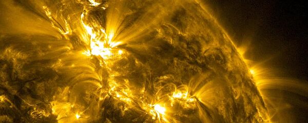 Протуберанцы на Солнце Протуберанцы на Солнце - Sputnik Беларусь