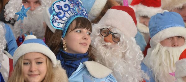 Шествие Дедов Морозов в Минске - Sputnik Беларусь