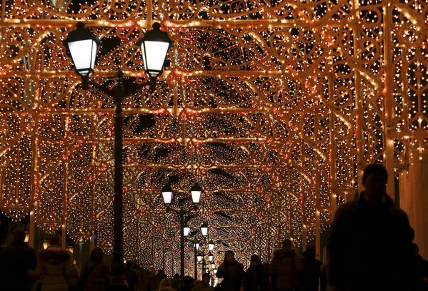 Праздничная подсветка в центре Москвы - Sputnik Беларусь