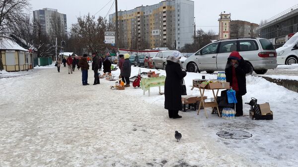 Торговля возле Института культуры - Sputnik Беларусь