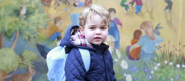 Принц Джордж в детском соду в Норфолке Принц Джордж в детском соду в Норфолке - Sputnik Беларусь