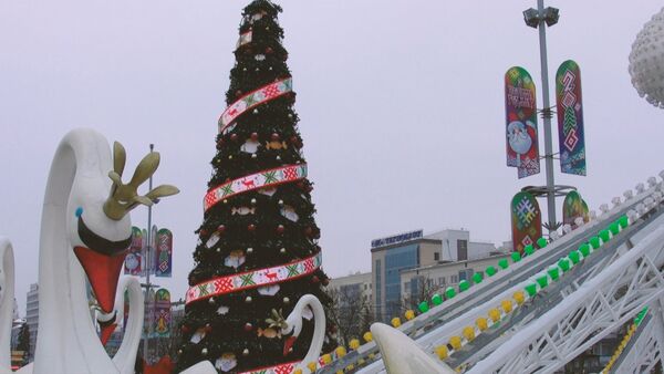 Рождественские гуляния в Минске: елка, дети и фестиваль семьи - Sputnik Беларусь