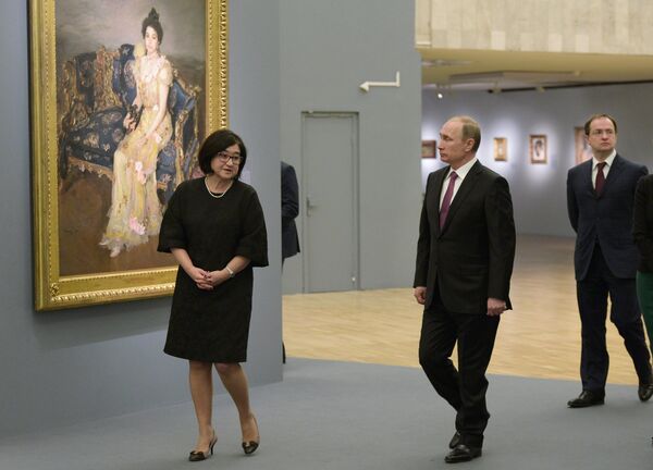 Президент РФ В. Путин посетил выставку к юбилею В. Серова в Третьяковской галерее - Sputnik Беларусь