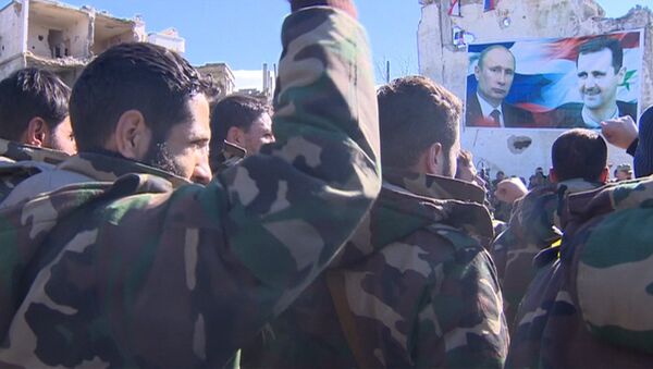 СПУТНИК_Сирийские солдаты скандировали Асад! Путин! в освобожденной Ар-Рабии - Sputnik Беларусь