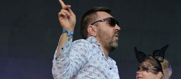 Лидер группы Ленинград Сергей Шнуров (в центре) Лидер группы Ленинград Сергей Шнуров (в центре) - Sputnik Беларусь