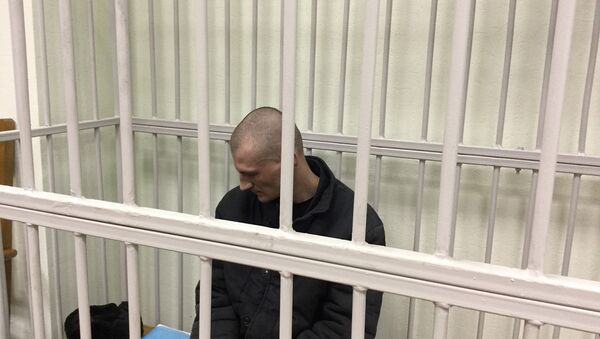 Приговоренный  к расстрелу Кулеш накануне рассмотрения кассации в зале Верховного суда - Sputnik Беларусь