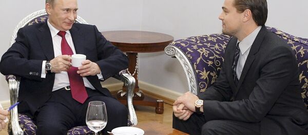 Встреча Владимира Путина и Леонардо Ди Каприо в Санкт-Петербурге в 2010 году - Sputnik Беларусь