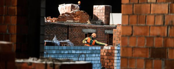 Строительство жилого дома, архивное фото - Sputnik Беларусь