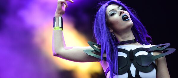 Вакалістка гурта The Hardkiss Юлія Саніна - Sputnik Беларусь