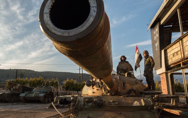 Военнослужащие Сирийской Арабской армии на участке сирийско-турецкой границы в районе города Кесаб - Sputnik Беларусь