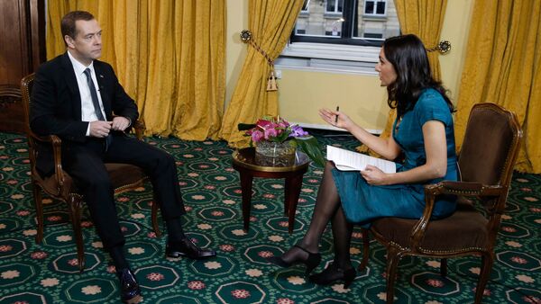 Интервью премьер-министра Рф Д. Медведва телеканалу Euronews - Sputnik Беларусь