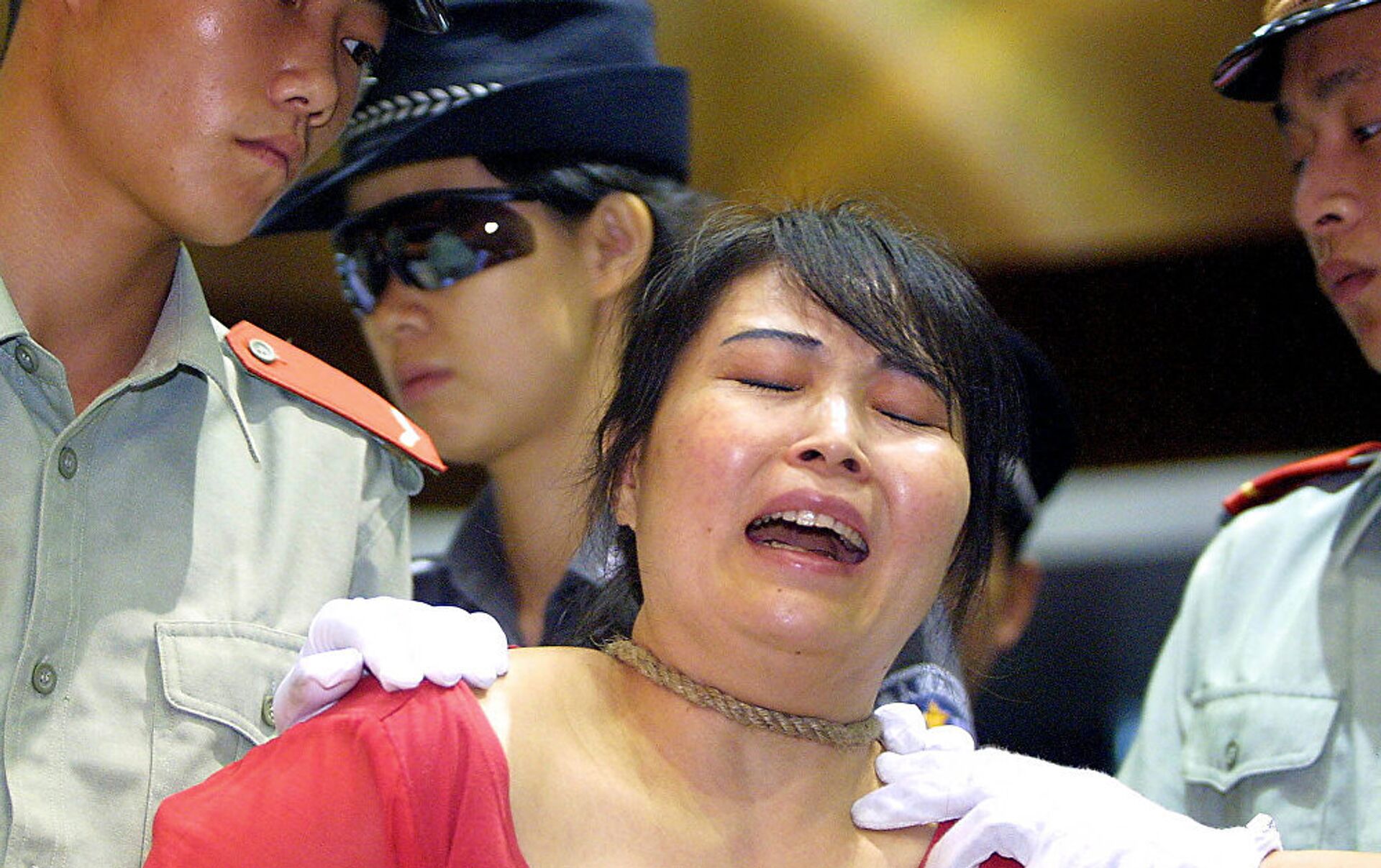 Смертная казнь в китае как проходит. Полиция Китая. Публичные расстрелы в Китае.