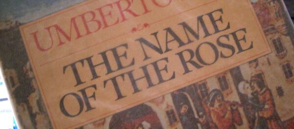 Книга Умберто Эко Имя розы - Sputnik Беларусь