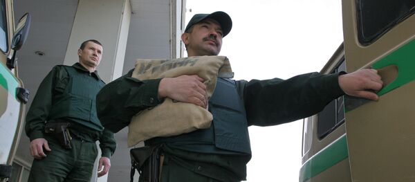 Инкассаторы, архивное фото - Sputnik Беларусь