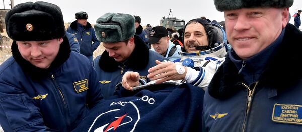 Астронавт Михаил Корниеко - Sputnik Беларусь