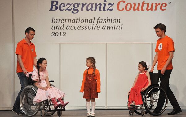 Показ мод для инвалидов Bezgraniz Couture, архивное фото - Sputnik Беларусь