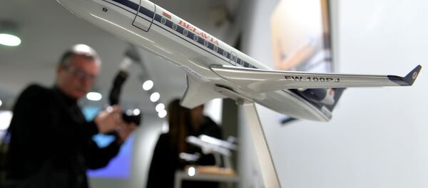 Модель самолета Белавиа - Sputnik Беларусь