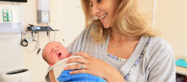 Маці з дзіцем Маці з дзіцем - Sputnik Беларусь